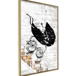 Affiche Murale Encadrée "Banksy Baby Stroller" 30 x 42 cm Or