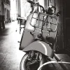 Affiche scooter noir et blanc L.50 x H.70cm Dada Art