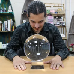 Boule de Cristal sur Support 200mm- Vendu par 1