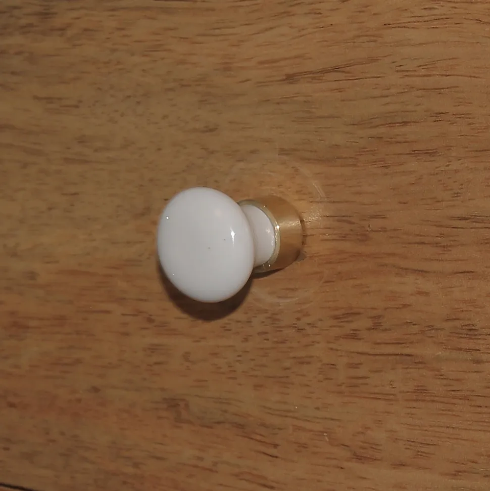 Bouton de meuble GoodHome Porcelaine Vras or Ø2.9cm x l.2.9cm x h. 2.9cm x p.3.2cm