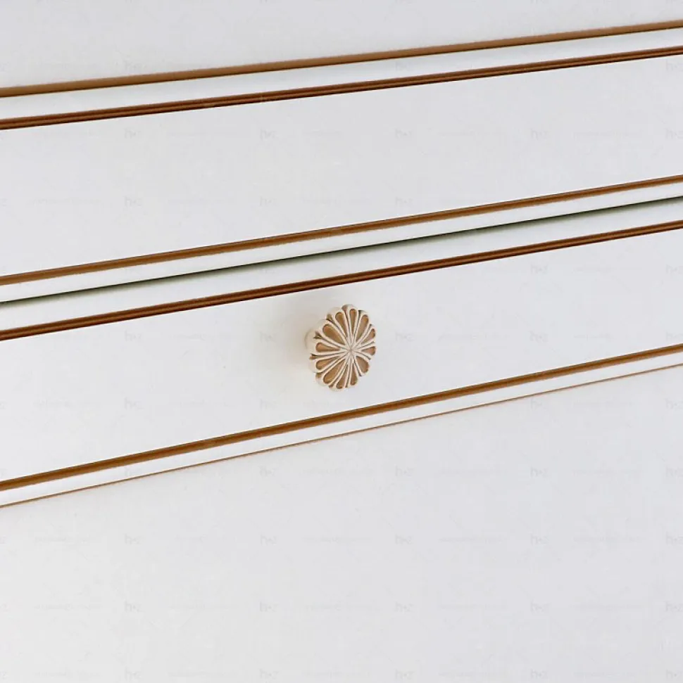 Boutons pour meubles en zamac Diamètre 35 x 23 Patine royale en or ivoire, Lot de 6