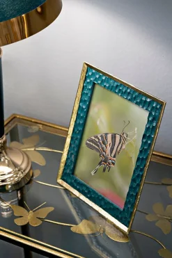 Cadre en résine verte 20,3x2x25,3 cm (mesure intérieure 15x20 cm)