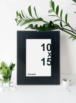 Cadre photo stries noires 10 x 15 cm Ornami