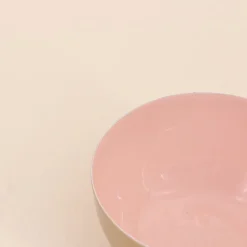 Coupelle ronde en métal doré, rose 10cm