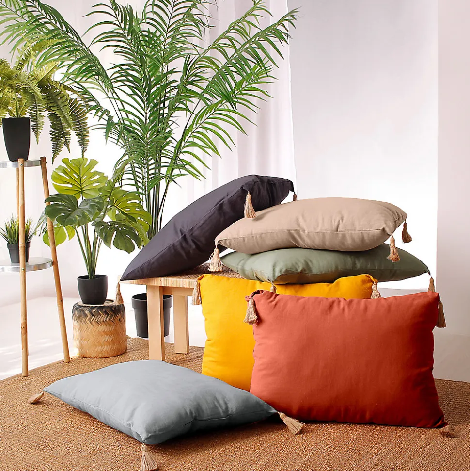 Coussin à pompoms 50 x 70 cm - 50x70cm - Vison