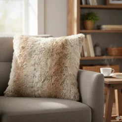 Coussin a poil doux 40 x 40 cm siberie