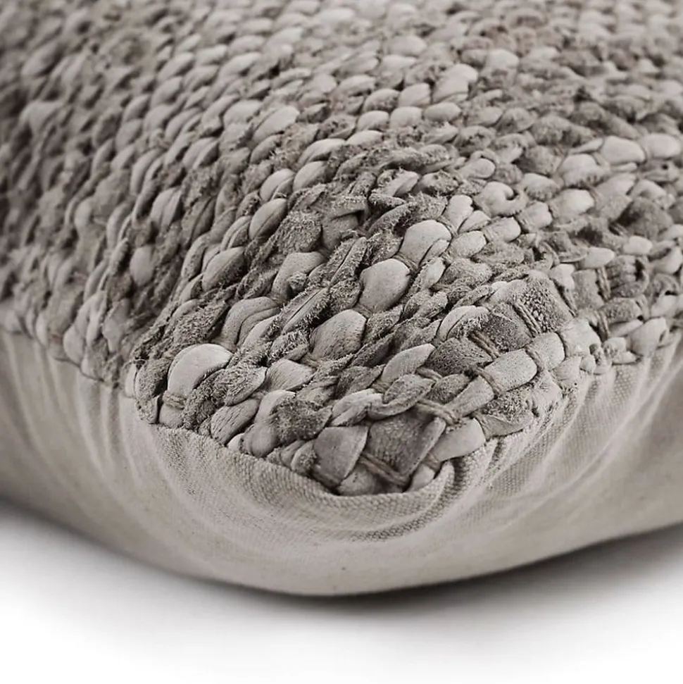 Coussin en cuir tressé taupe 60x40