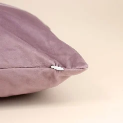 Coussin en velours zébré rose 40x60cm