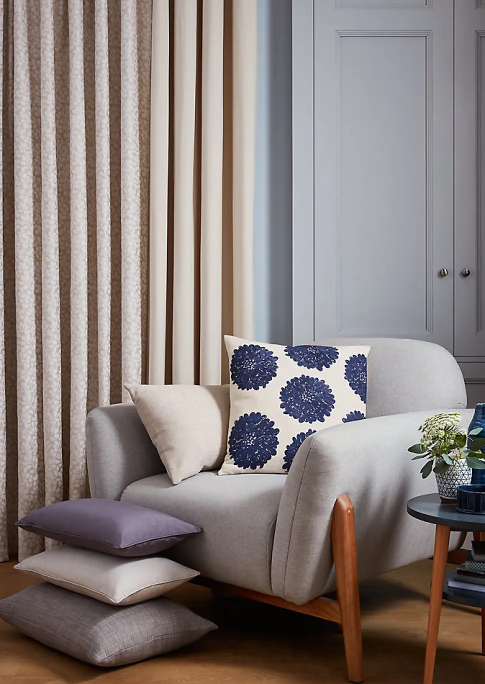 Coussin GoodHome Novan beige 40 x 60 cm