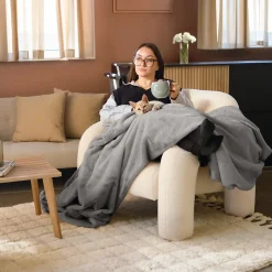 Couverture, plaid polaire, jeté de canapé 150 x 200 cm Cosy ultra doux - 100% Polyester - Gris - Vivezen