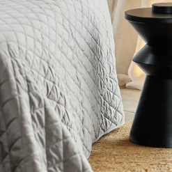 Couvre-Lit et Taies d'Oreiller en Velours Matelassé (230x250 cm - Gris)