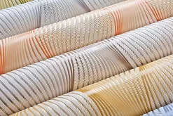 EDEM 85030BR36 Papier peint à rayures légèrement texturé accents métalliques 5,33 m2