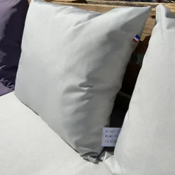Ensemble de coussins palette en tissus téflon supérieur (80x120x5 cm - Gris clair)