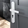 Ensemble poignée sur plaque Incurvé cylindre GoodHome Primel mat blanc L.126mm x l.40mm entraxe 195mm