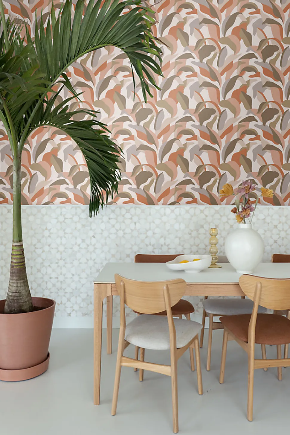 ESTAhome papier peint feuilles tropicales terracotta, marron et beige - 50 x 900 cm - 139943