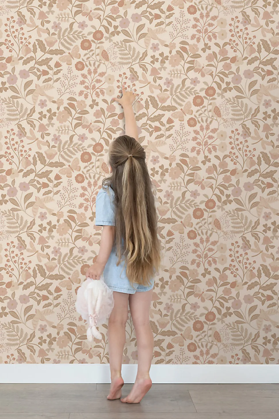 ESTAhome papier peint fleurs et oiseaux beige et rose clair - 53 cm x 10.05 m - 139868