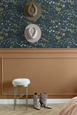 ESTAhome papier peint fleurs des champs bleu foncé, vert et rose - 53 cm x 10.05 m - 139698