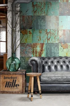 ESTAhome papier peint intissé XXL patchwork de plaques de metal rouillé et vieilli bleu canard et marron - 50 x 900 cm - 158203