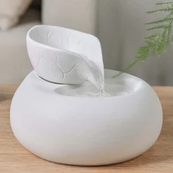 Fontaine design épurée en céramique Toby