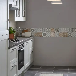 Frise adhésive Borago GoodHome multicolore