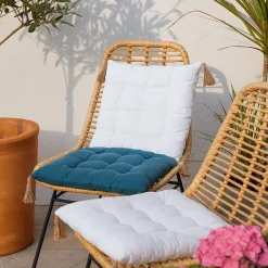 Galette de chaise blanche avec pompons 40x40cm