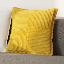 Housse de coussin en velours cotelé Galwey jaune ocre l.45 x H.45cm GoodHome