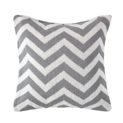 Housse de coussin gris en coton à motif chevron, 45 x 45 cm - HOMESCAPES