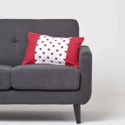 Housse de coussin rouge à imprimé coeur, 30 x 50 cm - HOMESCAPES