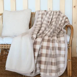 Jeté de canapé et lit motif vichy en polaire (220x240 cm - Lin)