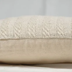 Lot 2 coussins carrés 40 x 40 cm en coton brodé lignes beige - TWINKLE