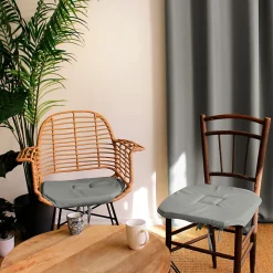 Lot de 4 galettes de chaise à rabat, 40x40 cm, gris clair, avec nouettes, 100% polyester certifié oeko-tex, Basic, CMADECO