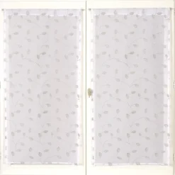 Paire de voilages brodés feuilles gris 60x160cm, finition passe-tringle.