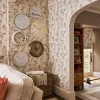 Papier peint intissé Elderwood imprimé fleurs beige L.1000 x l.52cm Laura Ashley