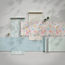 Papier peint pré-encollé vinyle intissé bouquet de fleurs Easy Roll GoodHome Tullie rose l.53 x H.1005 cm
