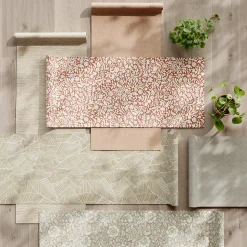 Papier peint vinyle intissé Gebu GoodHome motif palmier beige L. 10,05m x l. 0,53m