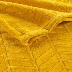 Plaid 180 x 220 cm en flanelle relief uni Modèle ARYA Coloris Jaune