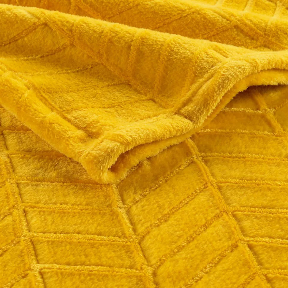 Plaid 180 x 220 cm en flanelle relief uni Modèle ARYA Coloris Jaune