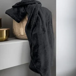 Plaid cocooning noir microplush 150 x 200 cm
