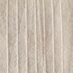 Plaid coton recyclé écru avec pompons L.180 x l.130cm Dylrev