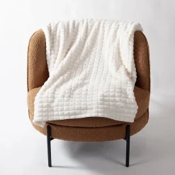 Plaid en fausse fourrure ultra doux blanc écru 200x130 cm