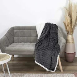 Plaid en flanelle cotelé doublure sherpa 180x220 cm