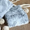 Plaid tendance en imitation fourrure (130x160 cm - Gris Foncé)