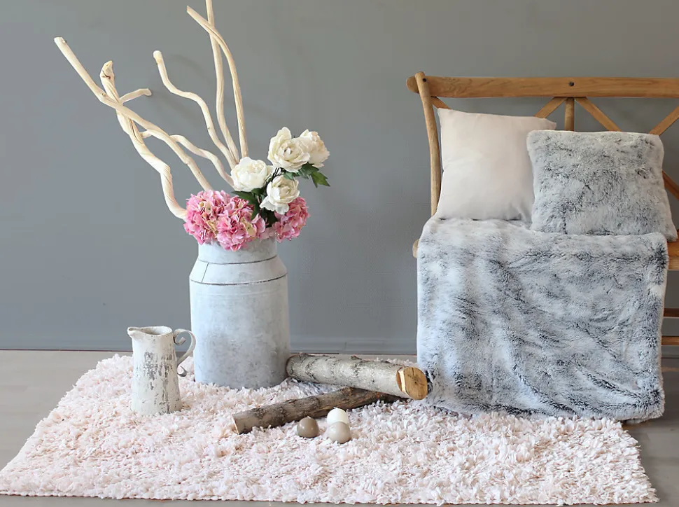 Plaid tendance en imitation fourrure (130x160 cm - Gris Foncé)