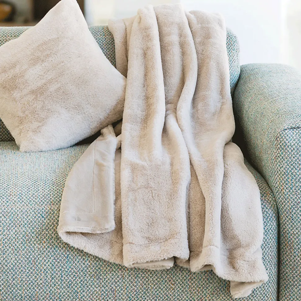 Plaid 150x200 cm en polyester MELLOW beige galet