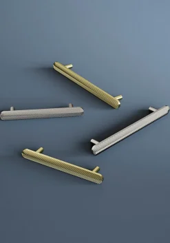 Poignée de meuble arrondi GoodHome Garlan aluminium effet nickel satin gris l.168mm x l.15mm x H. 27mm entraxe 128mm