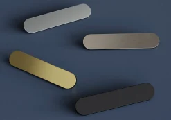Poignée de meuble arrondi GoodHome Minzh aluminium effet nickel satin gris l.121mm x l.25mm x H. 16mm entraxe 96mm