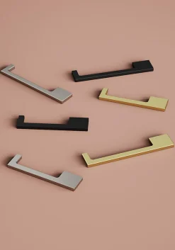 Poignée de meuble Droit GoodHome Skej aluminium effet nickel satin gris l.126mm x l.7mm x H. 30mm entraxe 96mm