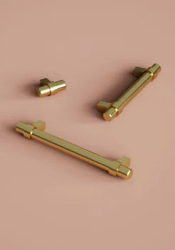 Poignée de meuble en T GoodHome Kerver acier et Zamac effet laiton doré l.168mm x l.18mm x H. 34mm entraxe 128mm