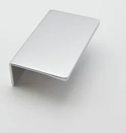 Poignée de meuble en zamac E 32 mm CHROME MAT
