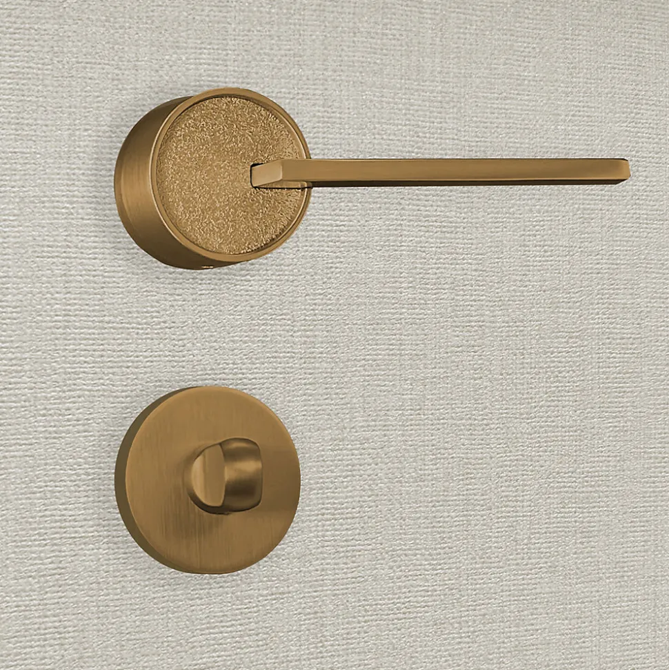 Poignée de porte design à condamnation finition aspect bronze Gulia - KATCHMEE